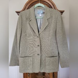 Pendleton Blazer in Excellent Condition.  Size Large.  Sage Houndstooth.